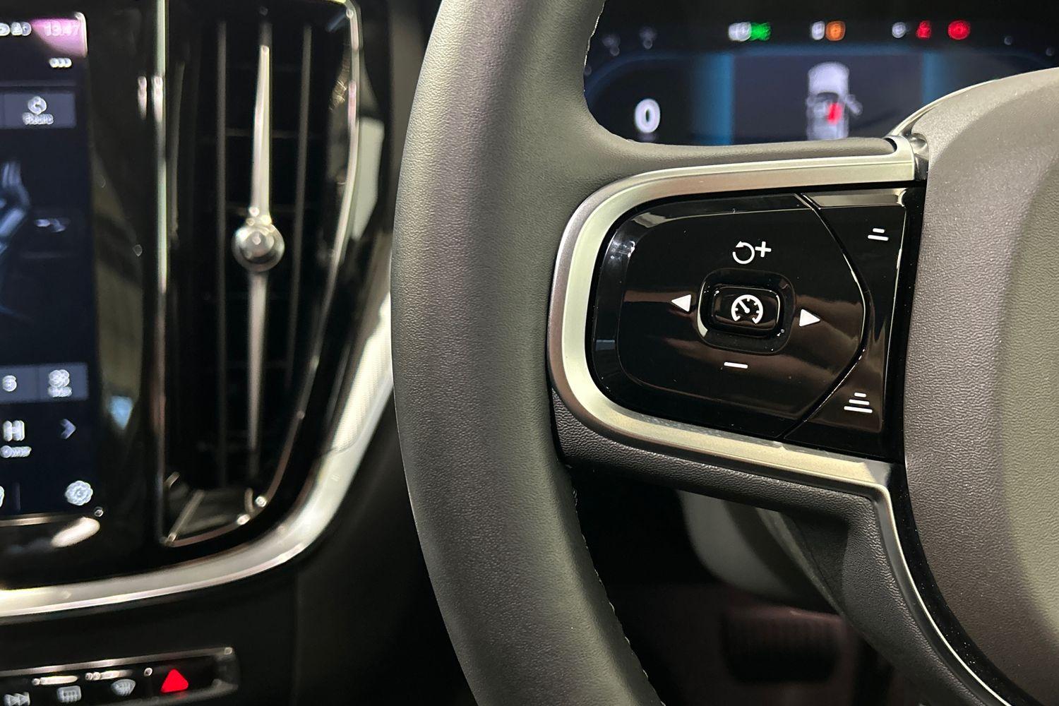 Used Volvo V60 2024 for sale - 76158878: Photo 12