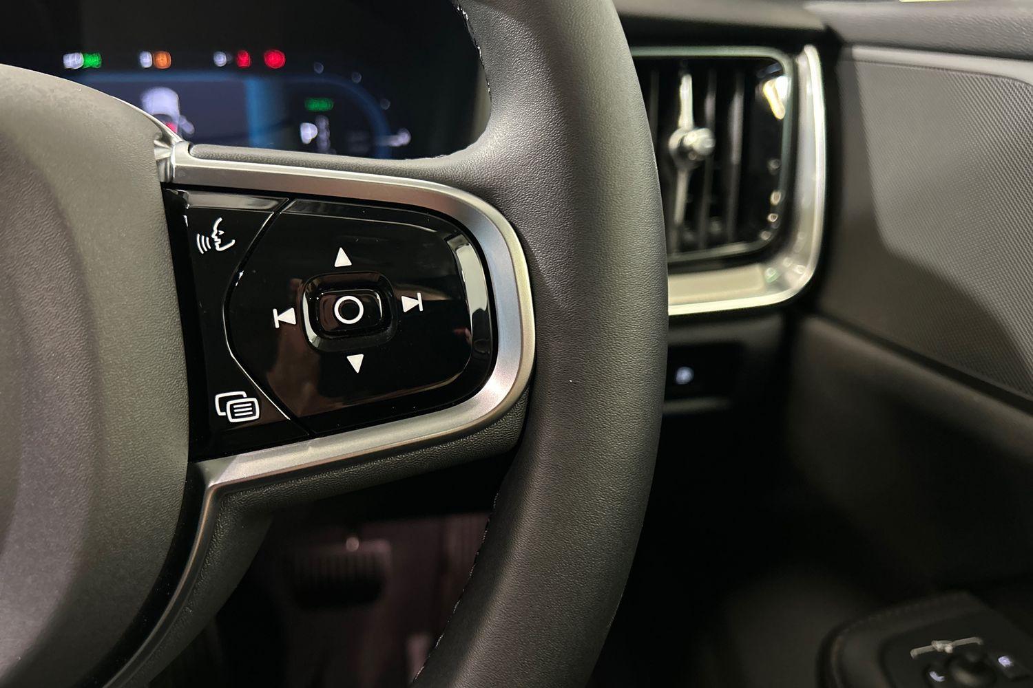 Used Volvo V60 2024 for sale - 76158878: Photo 13