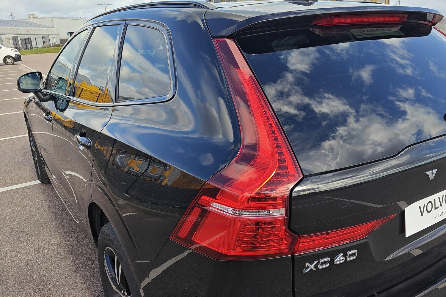 Used Volvo XC60 2022 for sale - 76032523: Photo 21