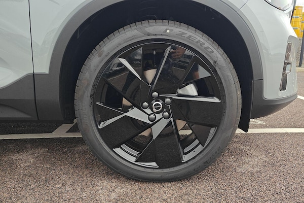 Used Volvo XC40 2025 for sale - 76174774: Photo 6