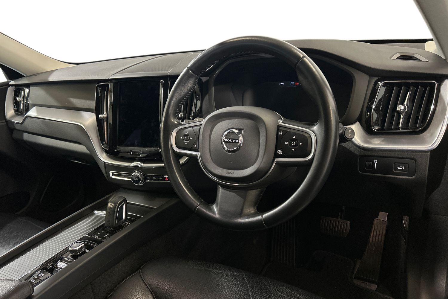 Used Volvo XC60 2020 for sale - 76043275: Photo 11