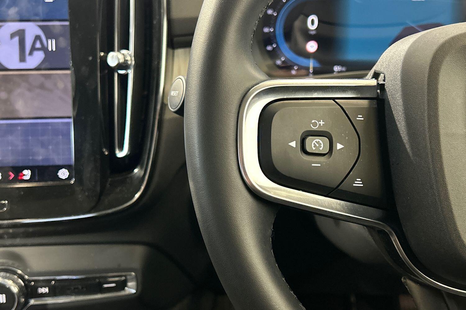 Used Volvo XC40 2024 for sale - 76152246: Photo 12