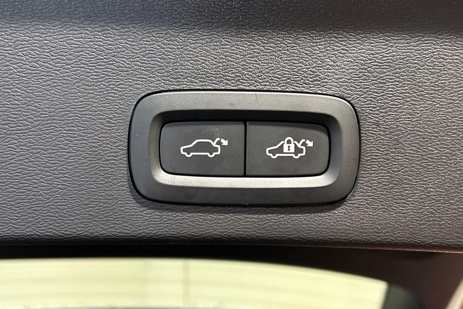 Used Volvo XC40 2024 for sale - 76152246: Photo 31
