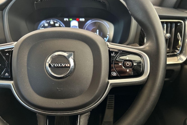 Used Volvo S60 2022 for sale - 76215482: Photo 13