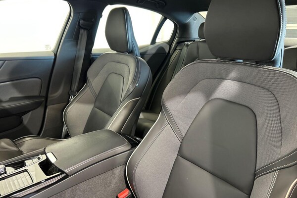 Used Volvo S60 2022 for sale - 76215482: Photo 29