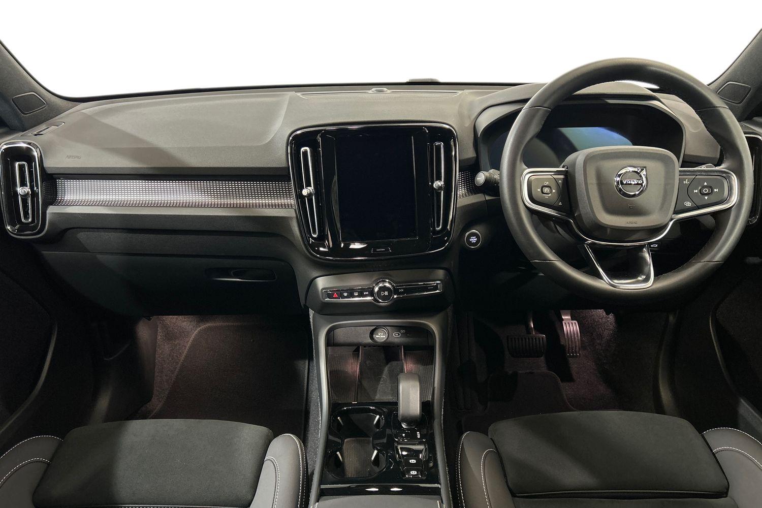 Used Volvo XC40 2025 for sale - 76020208: Photo 7