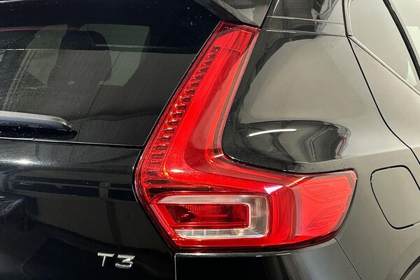 Used Volvo XC40 2021 for sale - 75600583: Photo 21