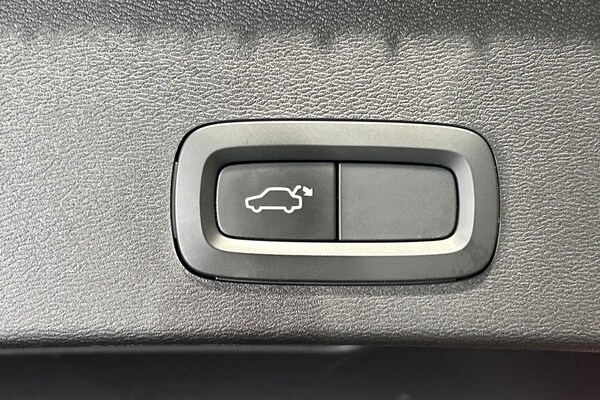 Used Volvo XC40 2021 for sale - 75600583: Photo 30