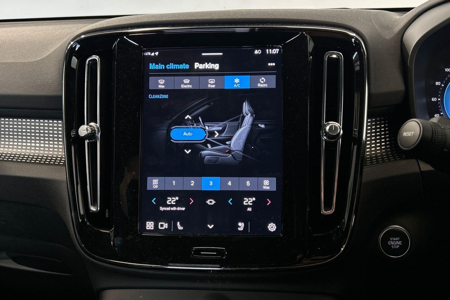 Used Volvo XC40 2024 for sale - 76042161: Photo 26