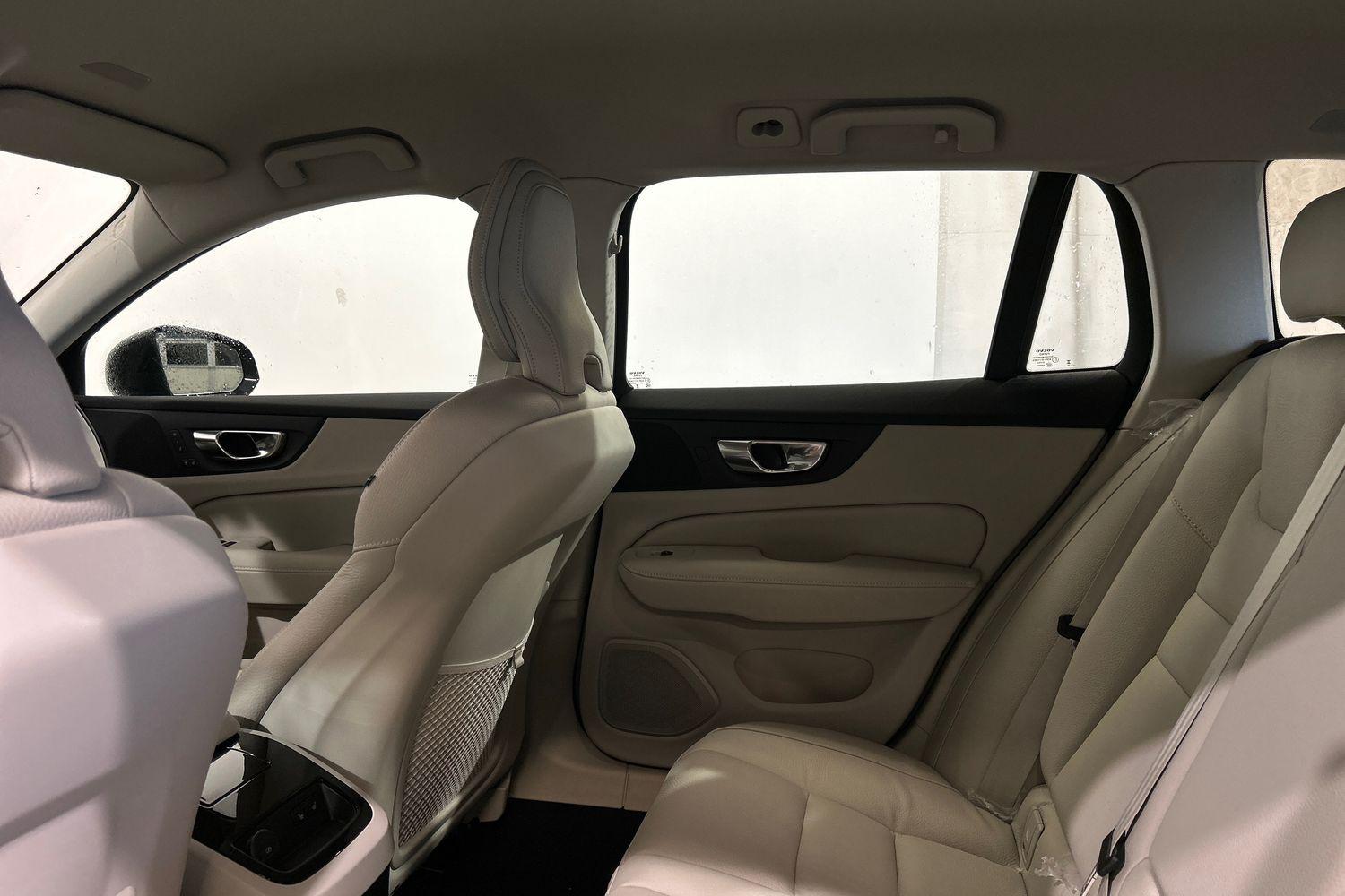 Used Volvo V60 2025 for sale - 76109635: Photo 18