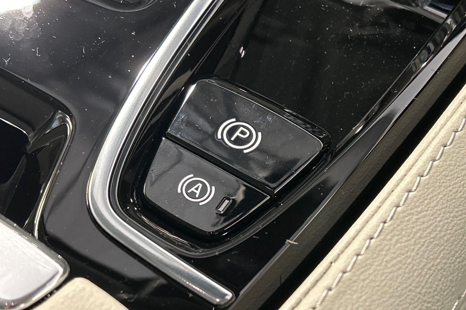Used Volvo V60 2025 for sale - 76109635: Photo 29