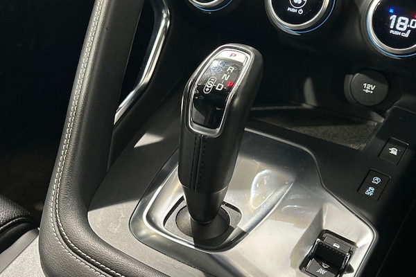 Used Jaguar E-Pace 2018 for sale - 76215508: Photo 14