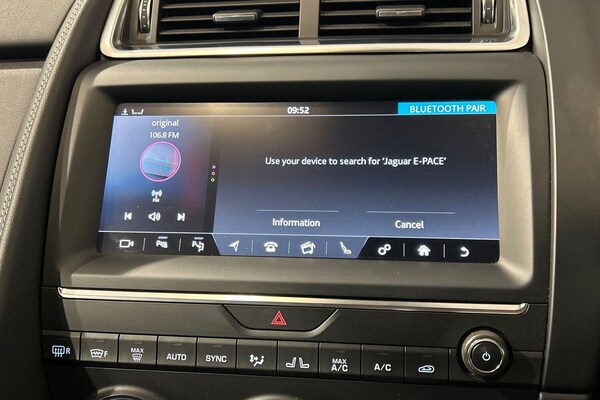 Used Jaguar E-Pace 2018 for sale - 76215508: Photo 23