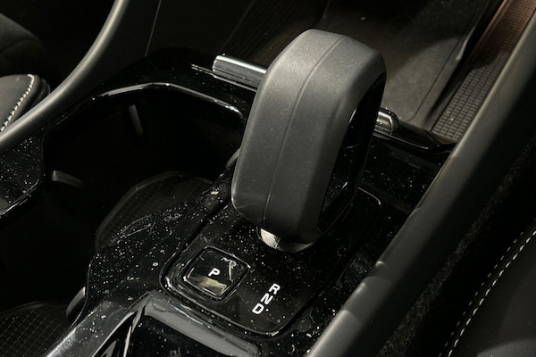 Used Volvo XC40 2025 for sale - 75635704: Photo 14