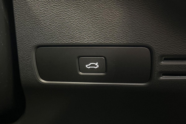 Used Volvo XC40 2025 for sale - 75635704: Photo 27