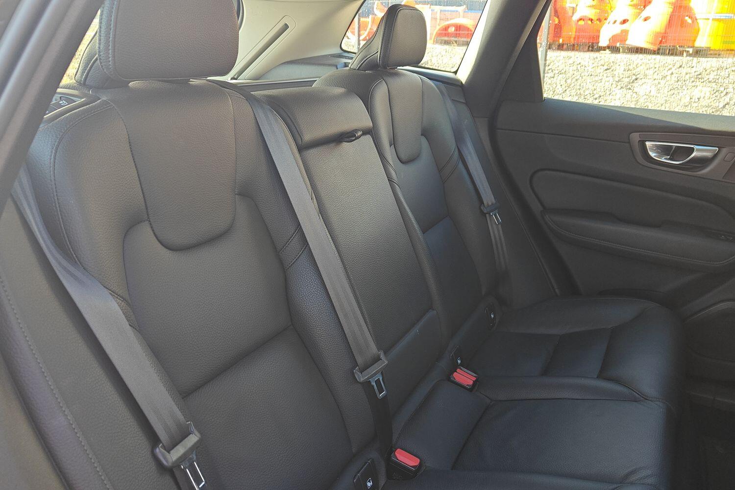 Used Volvo XC60 2022 for sale - 76024643: Photo 17