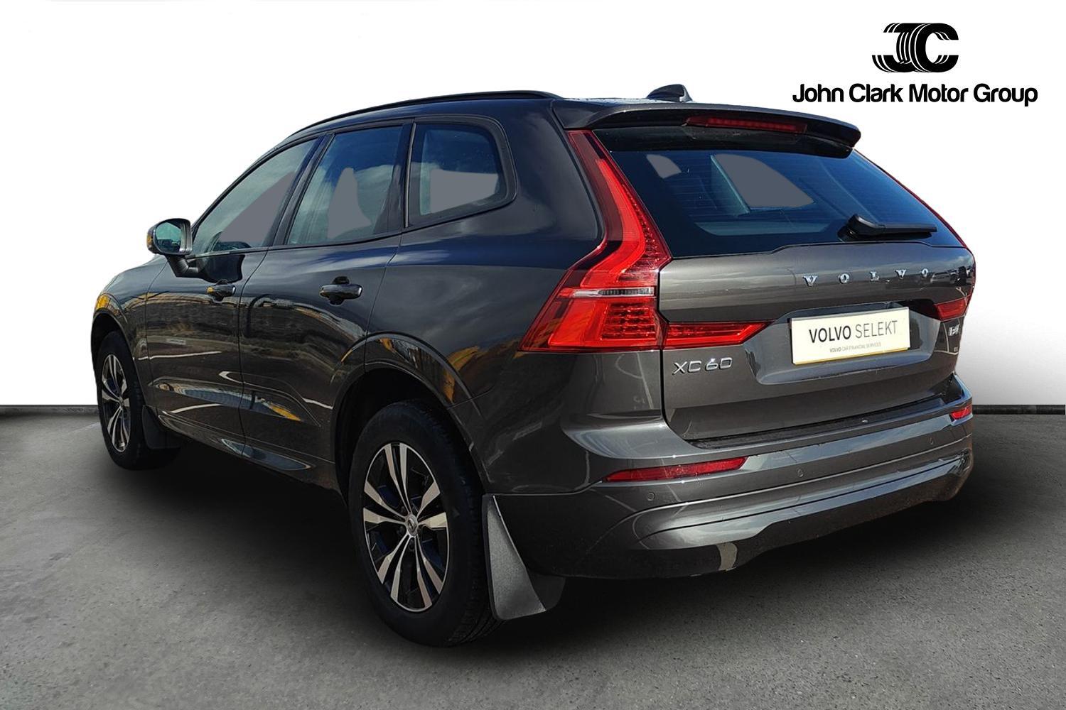 Used Volvo XC60 2022 for sale - 76024643: Photo 3