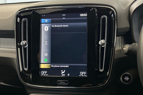 Used Volvo XC40 2022 for sale - 75186259: Photo 24