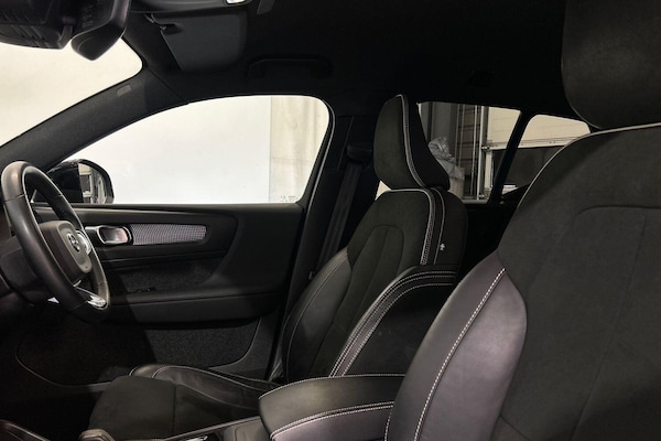 Used Volvo XC40 2022 for sale - 75186259: Photo 31