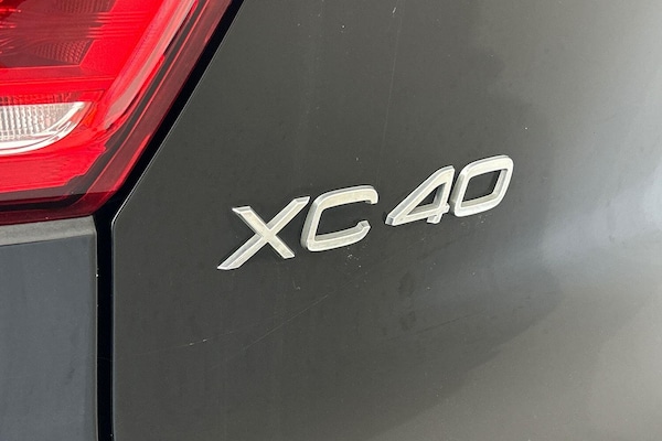 Used Volvo XC40 2022 for sale - 75186259: Photo 32