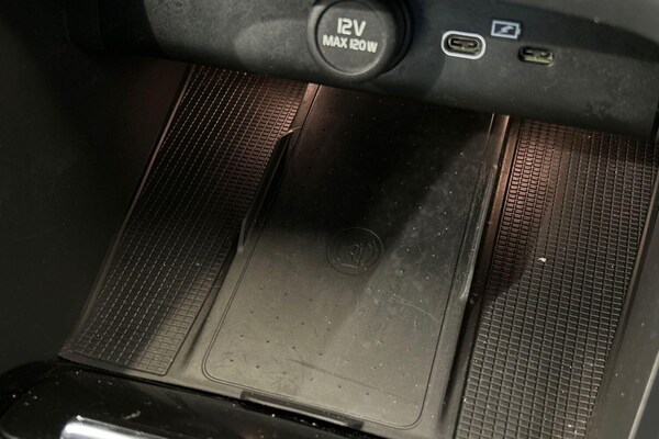 Used Volvo XC40 2023 for sale - 76214186: Photo 23