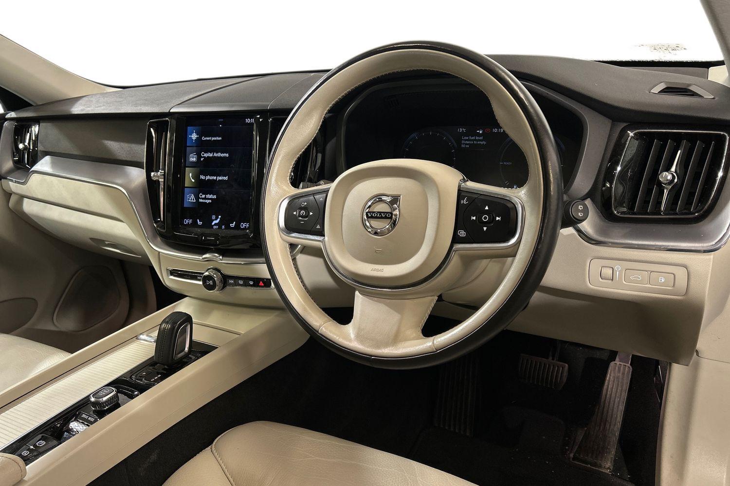 Used Volvo XC60 2021 for sale - 76152099: Photo 11