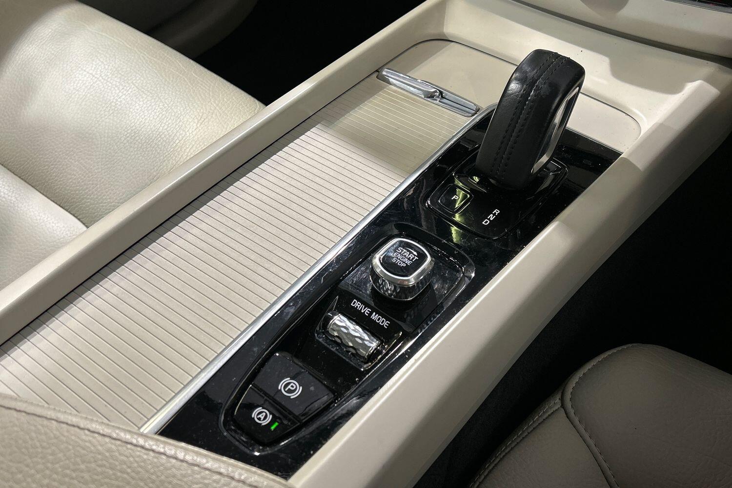 Used Volvo XC60 2021 for sale - 76152099: Photo 26