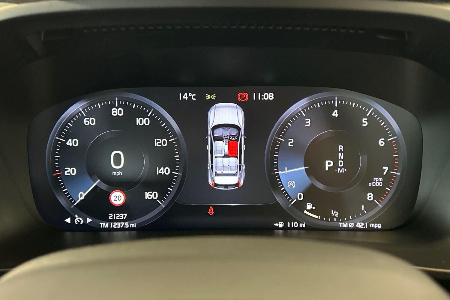 Used Volvo XC40 2022 for sale - 75991172: Photo 8