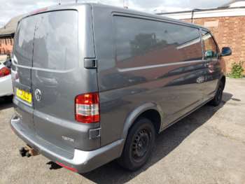 Used Volkswagen Transporter 2014 for sale - 74457061: Photo