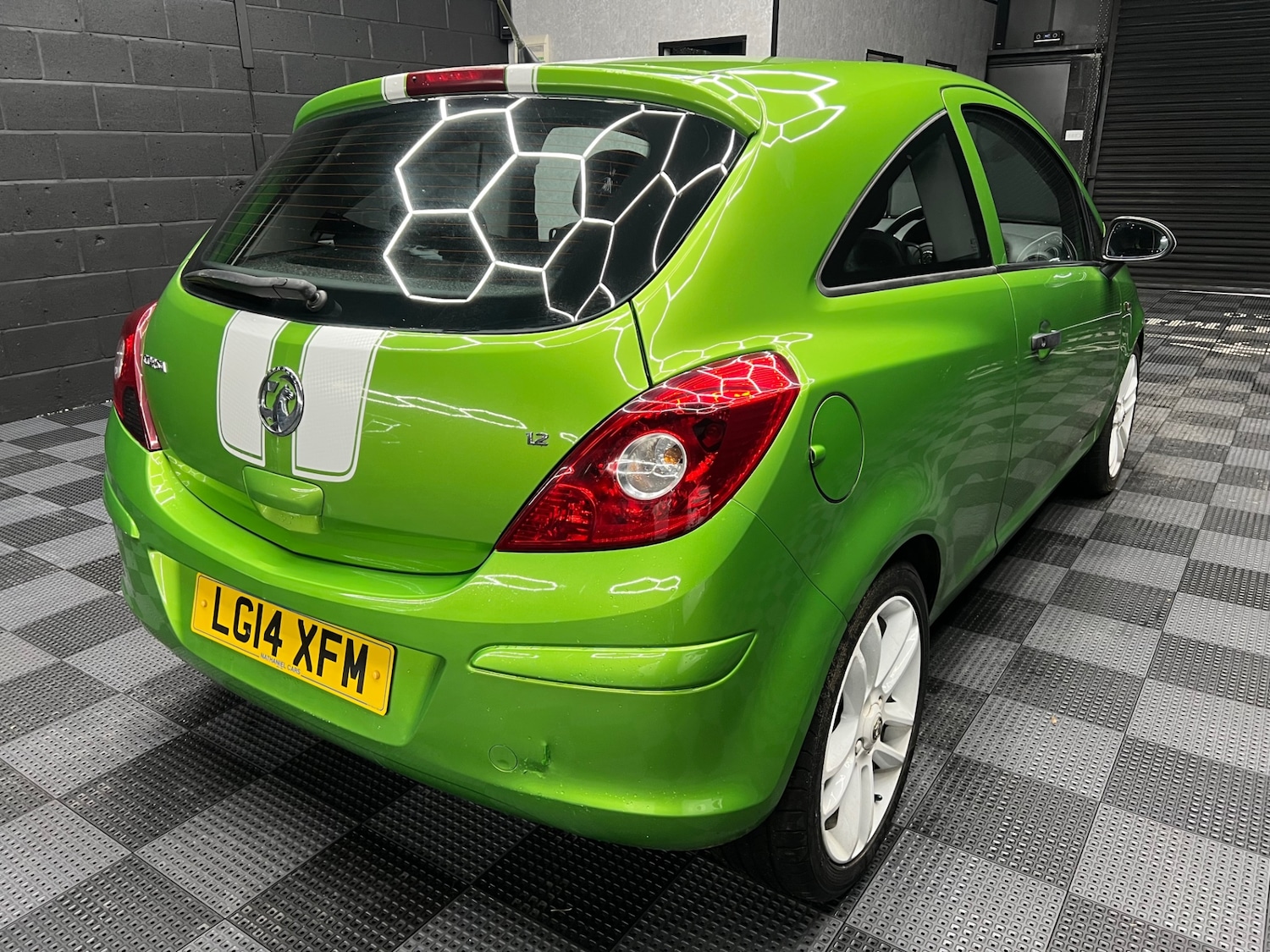 Used Vauxhall Corsa 2014 for sale - 77273957: Photo 3