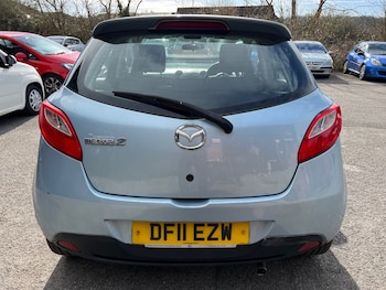 Used Mazda Mazda2 2011 for sale - 77715197: Photo