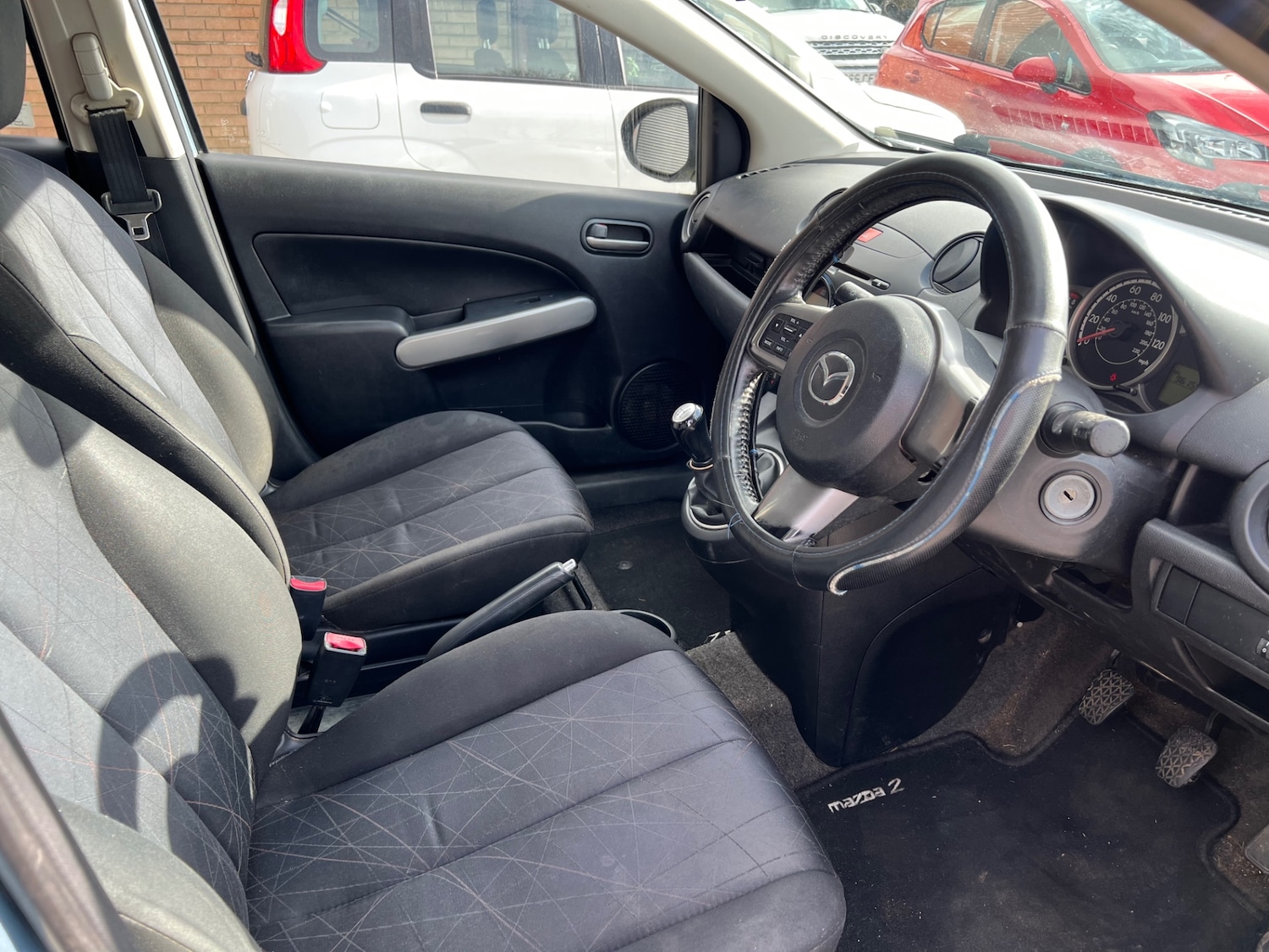 Used Mazda Mazda2 2011 for sale - 77715197: Photo 8