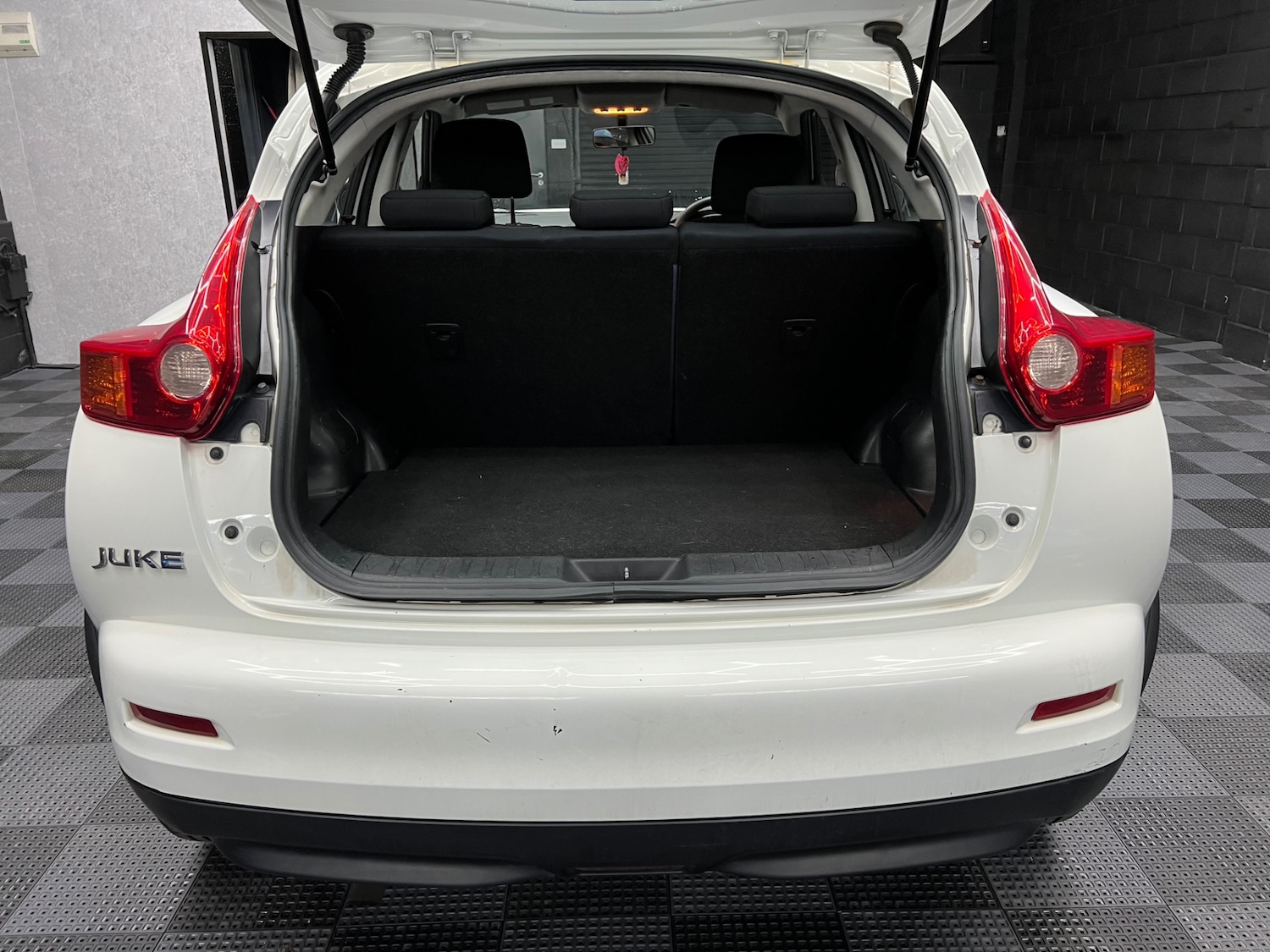 Used Nissan Juke 2013 for sale - 76640074: Photo 14