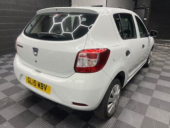 Used Dacia Sandero 2015 for sale - 77247902: Photo