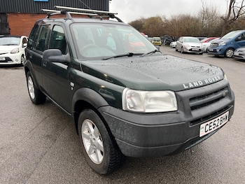 2002 (52) - 2.0 Td4 S Station Wagon 5dr