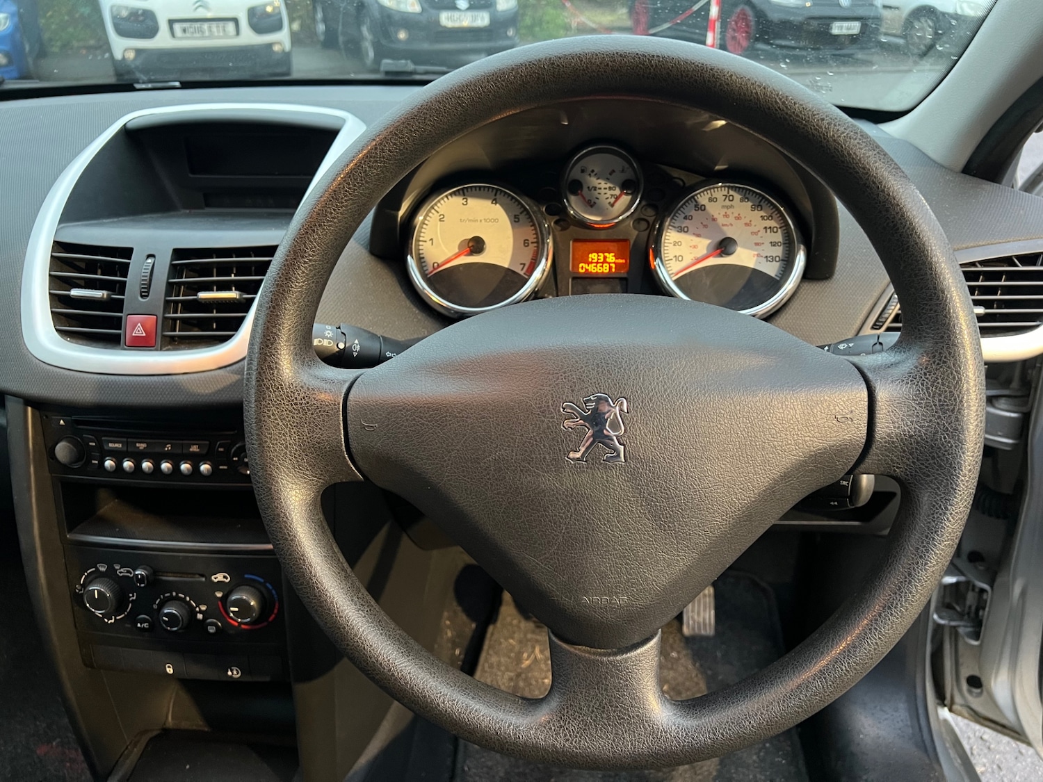 Used Peugeot 207 2011 for sale - 76971126: Photo 12