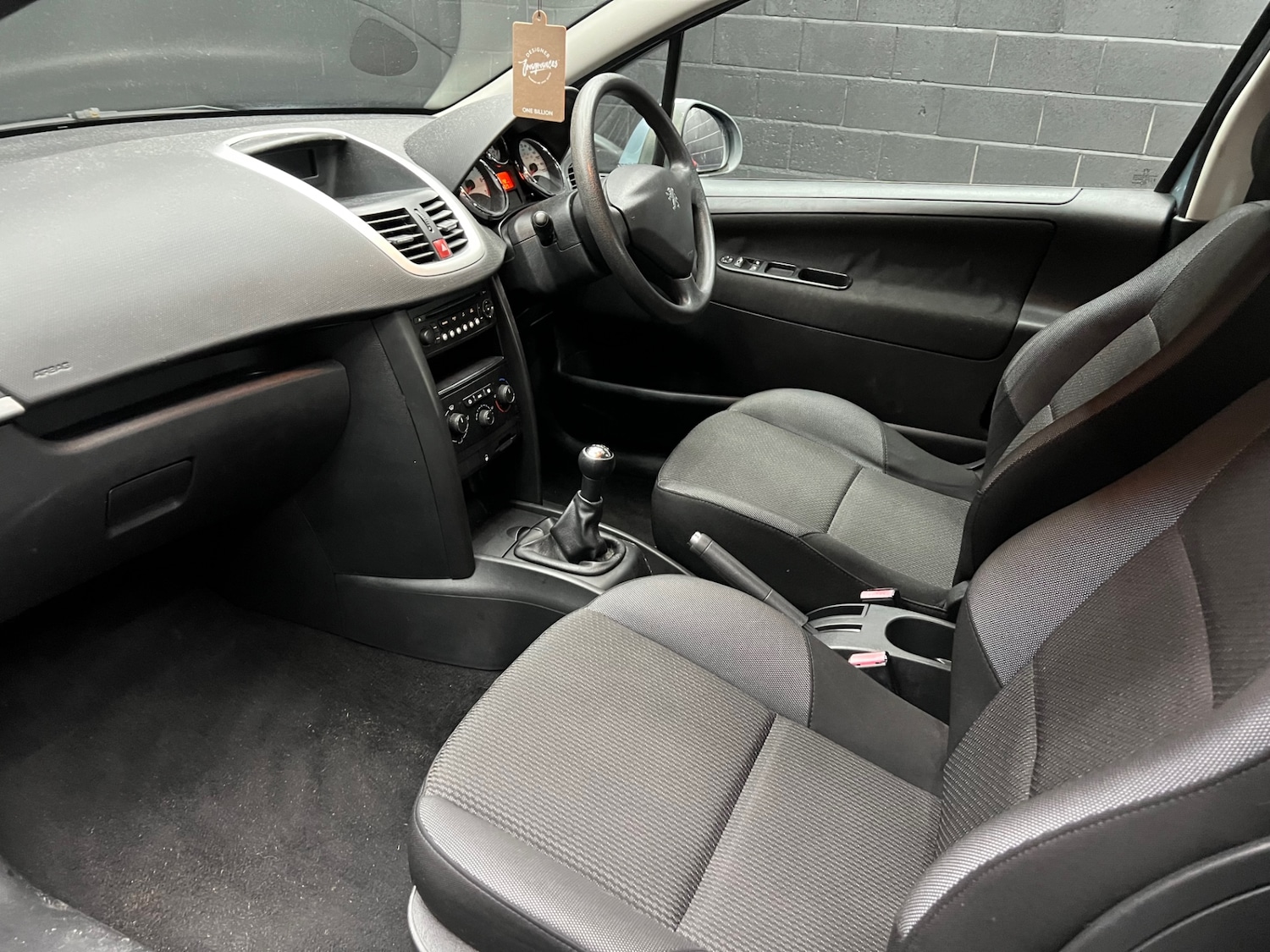 Used Peugeot 207 2011 for sale - 77932451: Photo 10