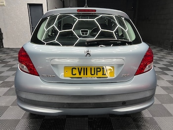 Used Peugeot 207 2011 for sale - 77932451: Photo