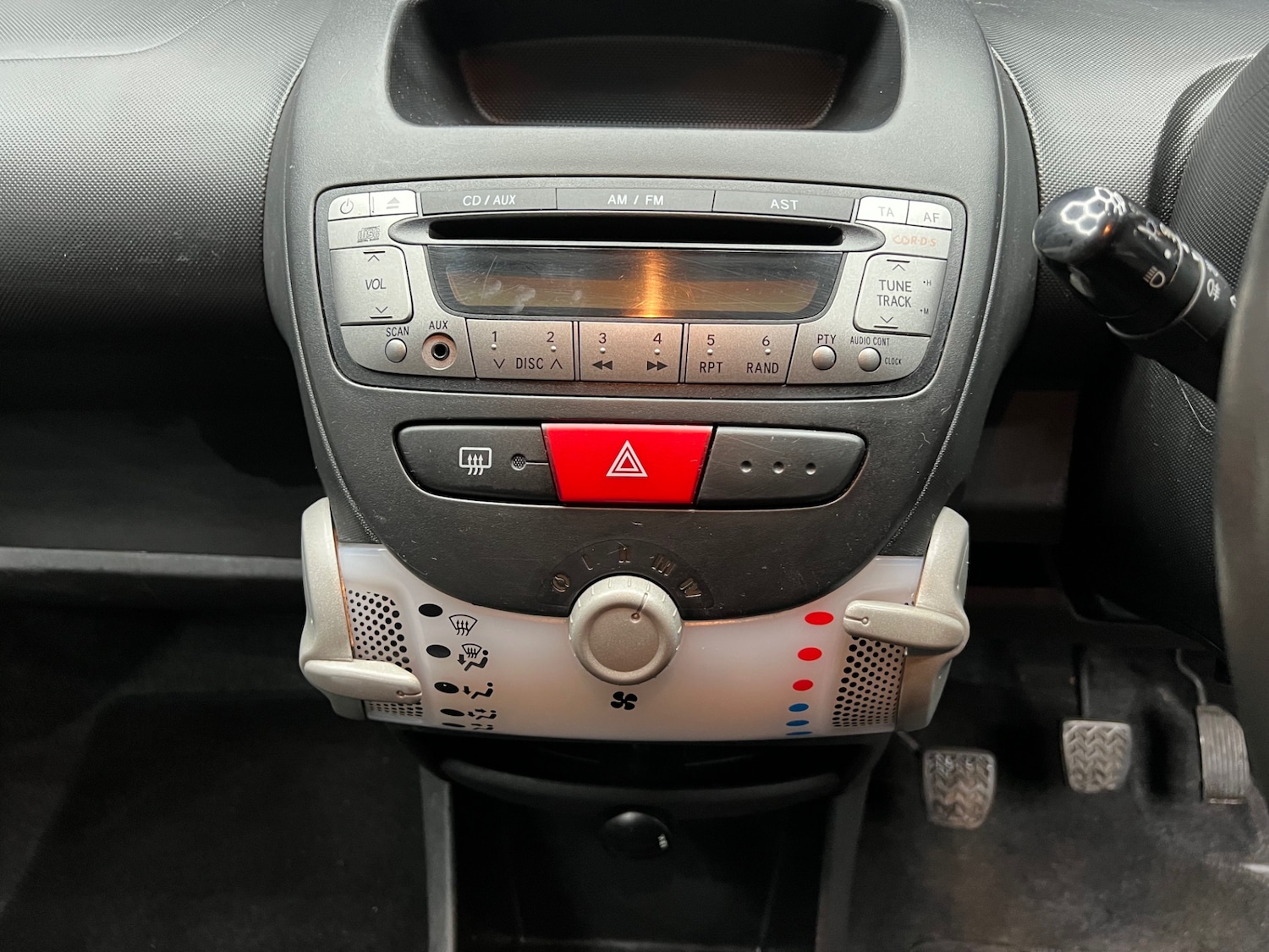 Used Toyota AYGO 2014 for sale - 76979796: Photo 11