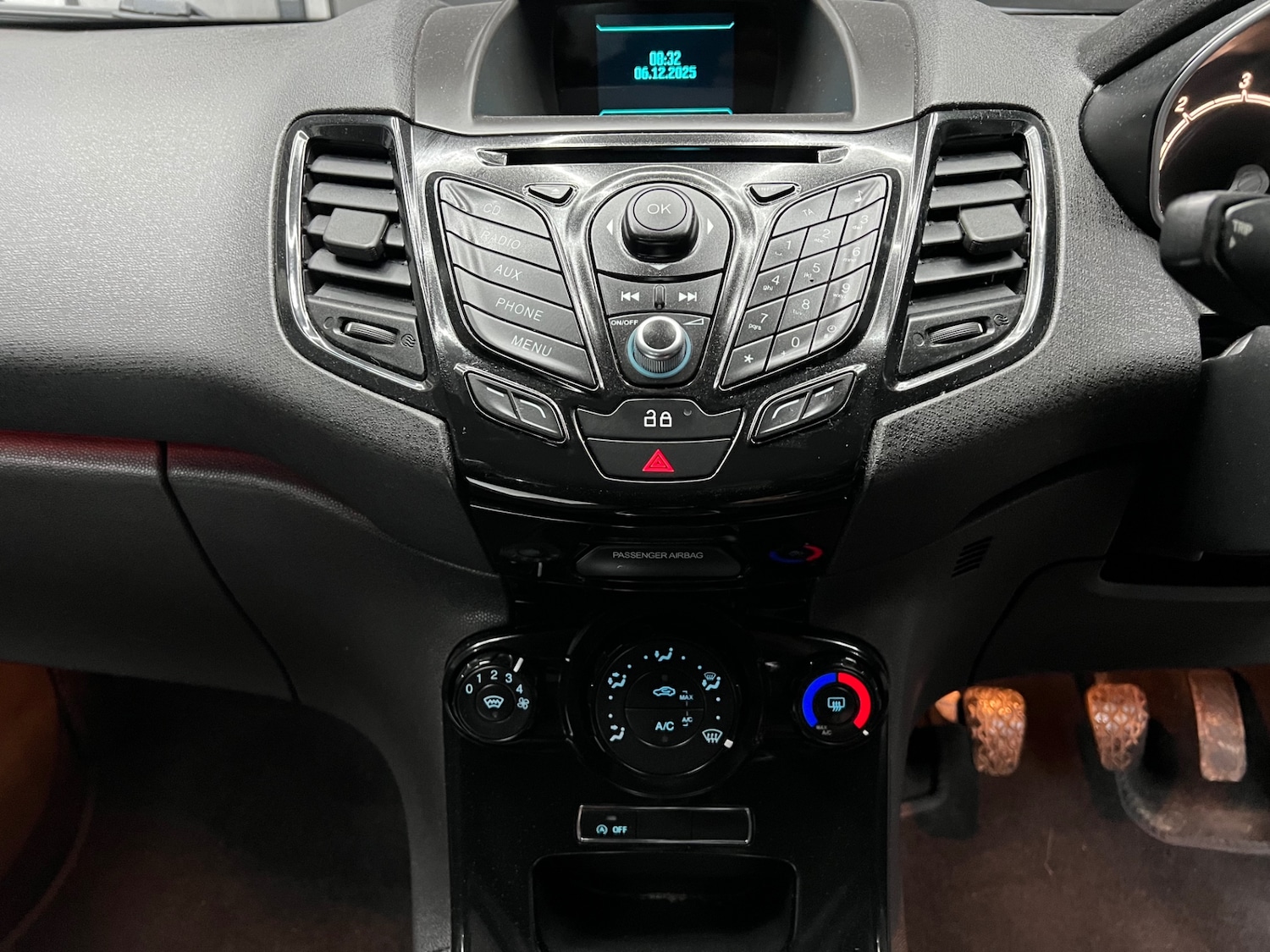 Used Ford Fiesta 2013 for sale - 76844684: Photo 13