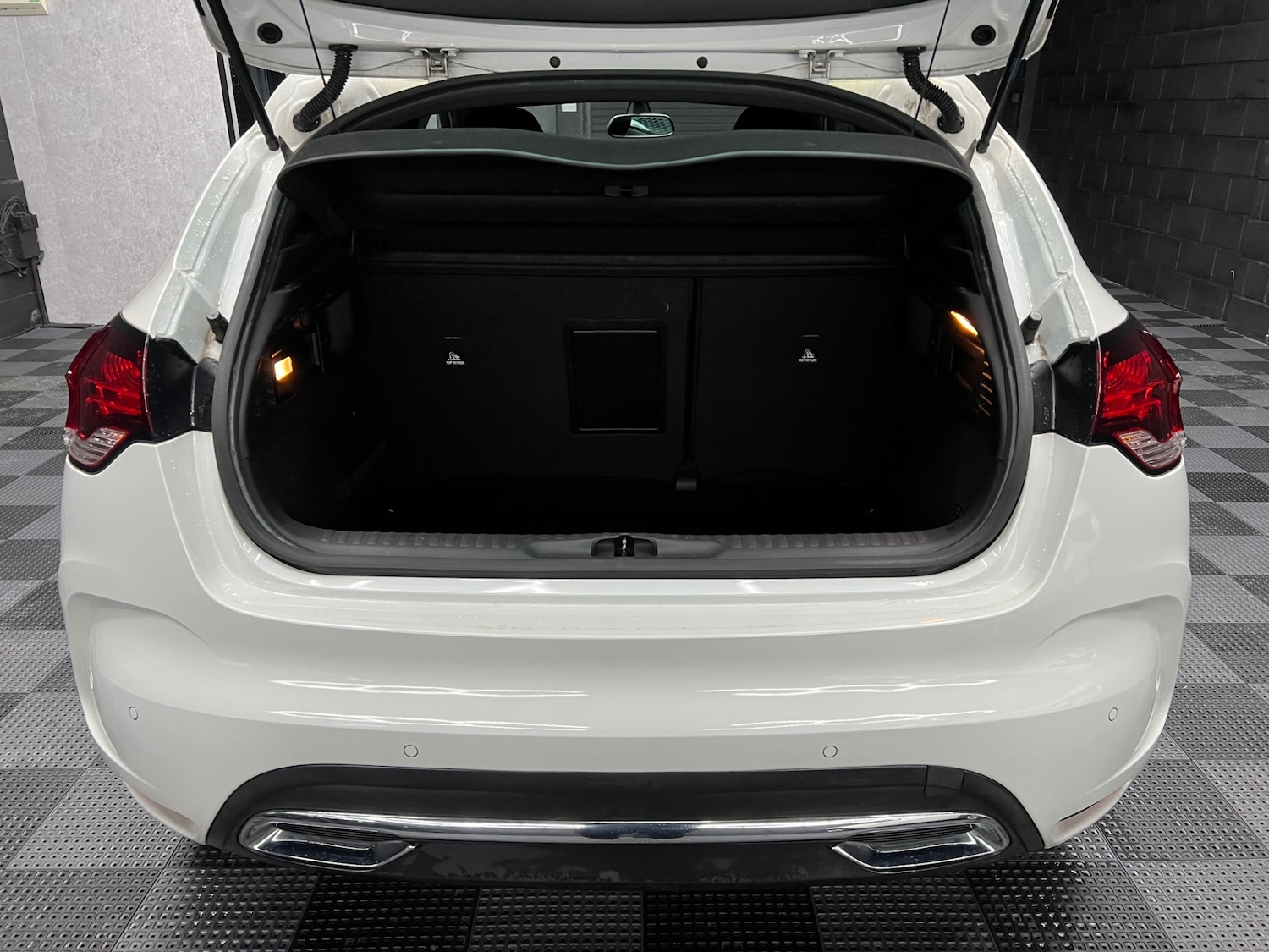 Used Citroen DS4 2011 for sale - 77179568: Photo 14