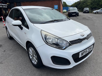 Used Kia Rio 2015 for sale - 79111599: Photo