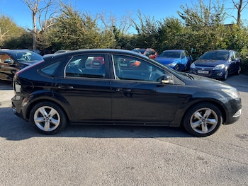 Used Ford Focus 2009 for sale - 76209001: Photo 2