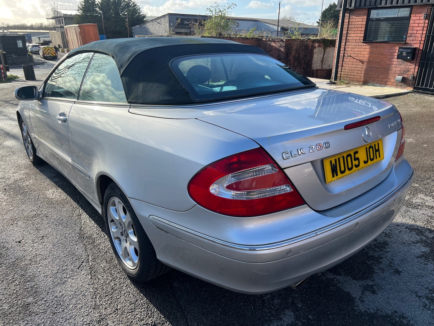 Used Mercedes-Benz CLK 2005 for sale - 77902020: Photo 5