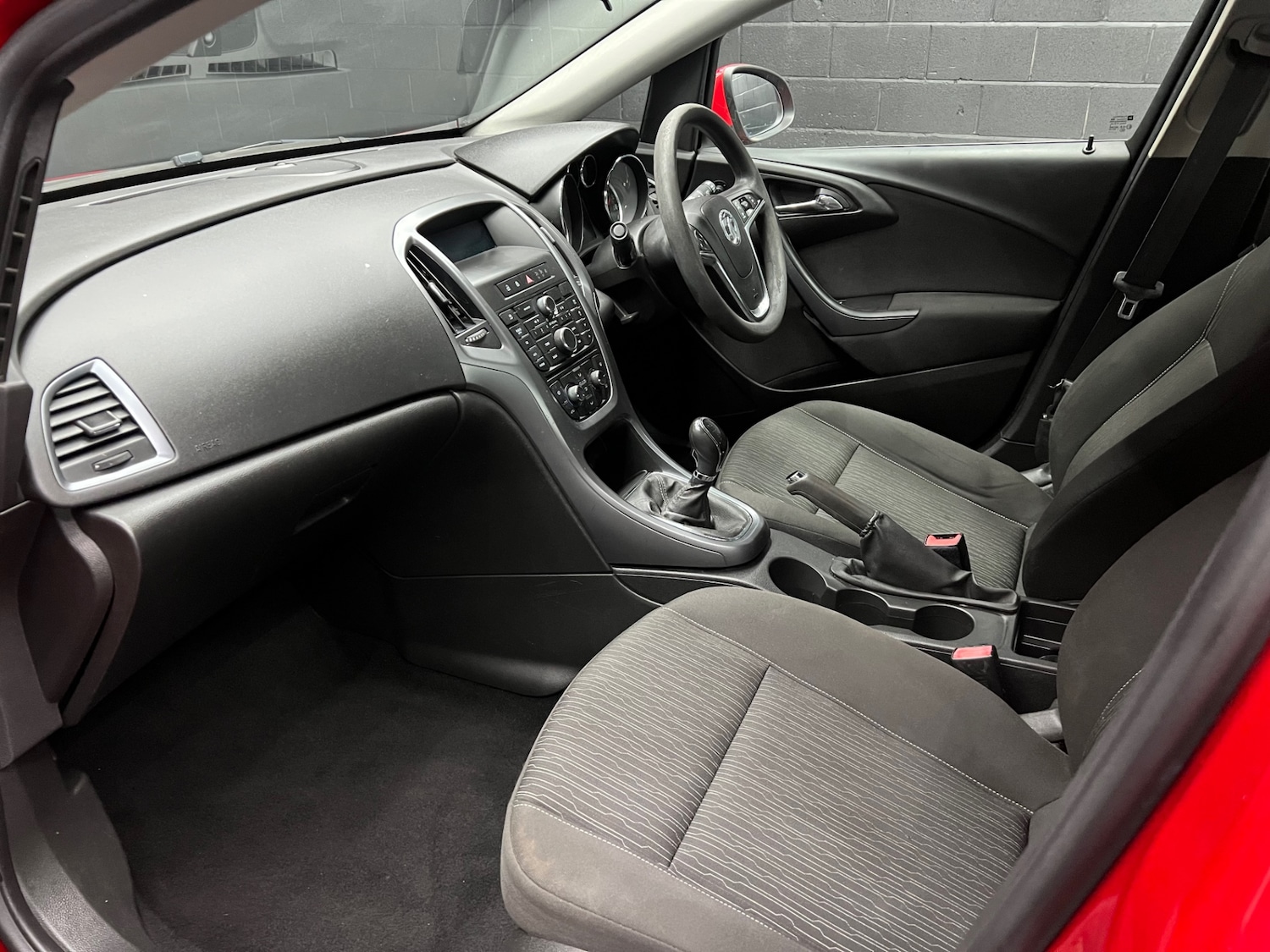 Used Vauxhall Astra 2015 for sale - 76625381: Photo 10