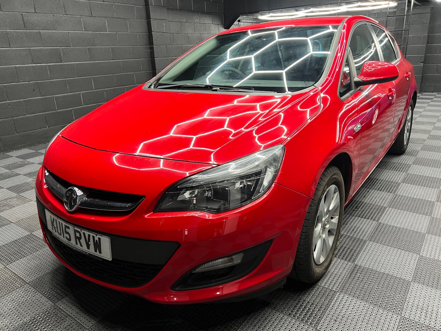 Used Vauxhall Astra 2015 for sale - 76625381: Photo 7