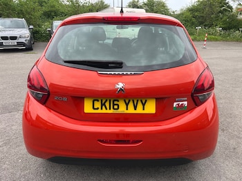 Used Peugeot 208 2016 for sale - 78466883: Photo