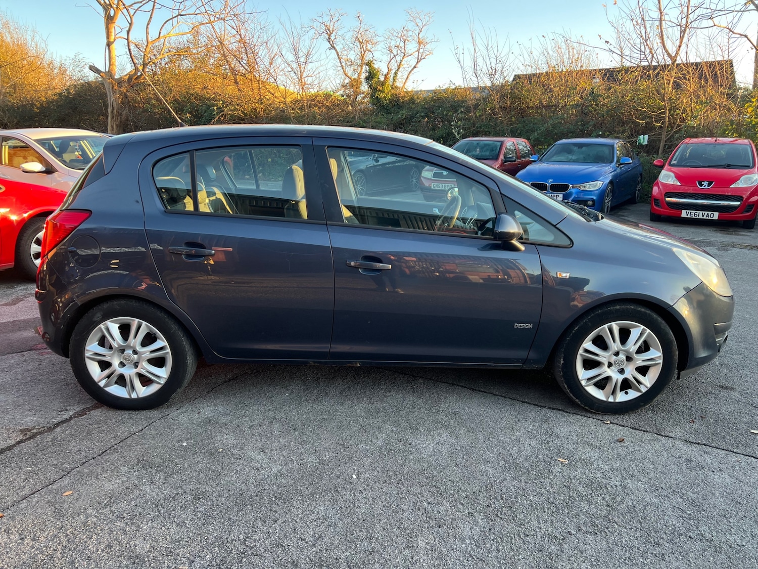Used Vauxhall Corsa 2009 for sale - 76696303: Photo 2