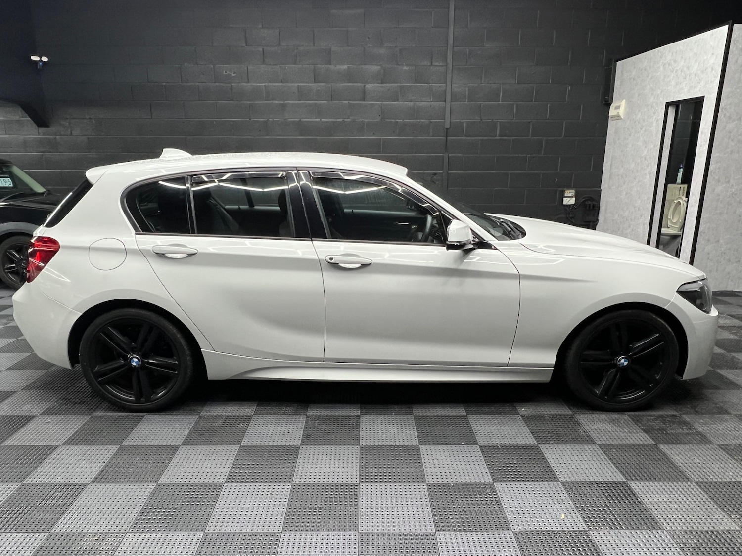 Used BMW 1 Series 2013 for sale - 77233629: Photo 2