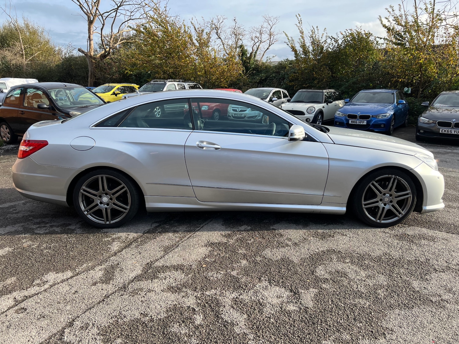 Used Mercedes-Benz E Class 2013 for sale - 76436682: Photo 2